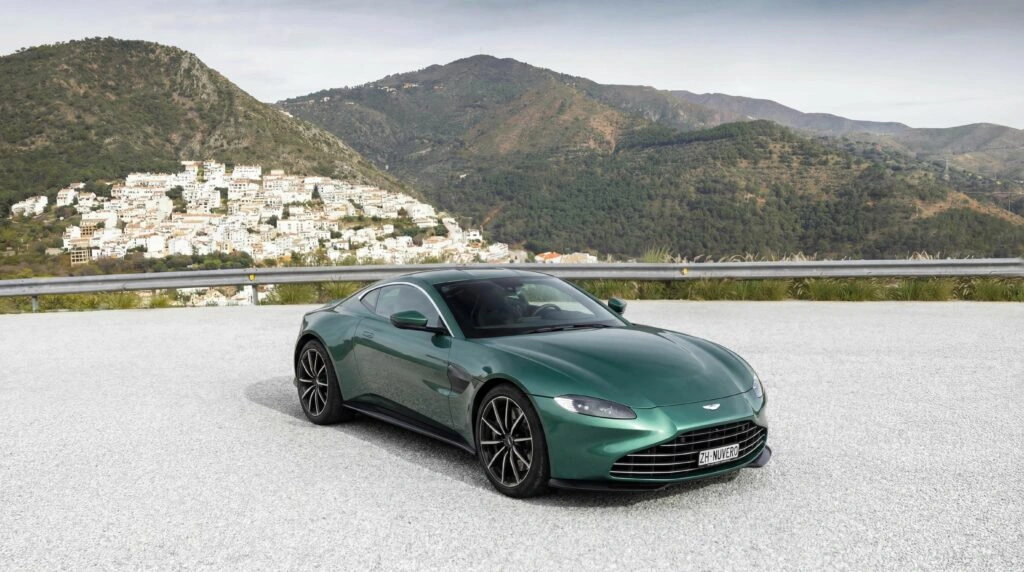 V8 Vantage Aston Martin